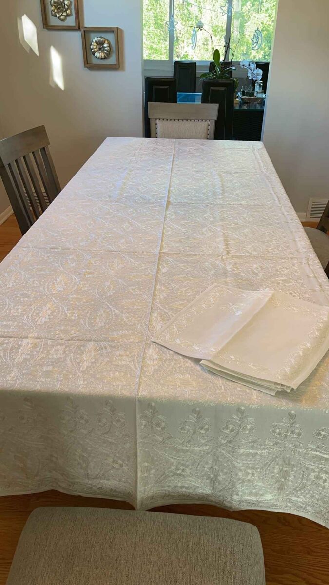 OBLONG TABLECLOTHE 8 PERSON 250*140 CM