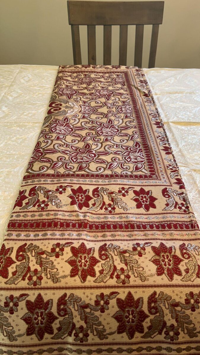 OBLONG TABLECLOTHE 10 PERSON 300*140 CM